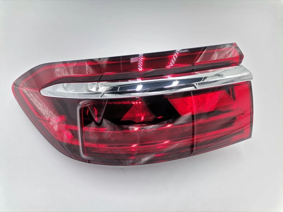 Нов 4N0945207R OE Audi A8 D5 OLED Ляв Стоп Лед