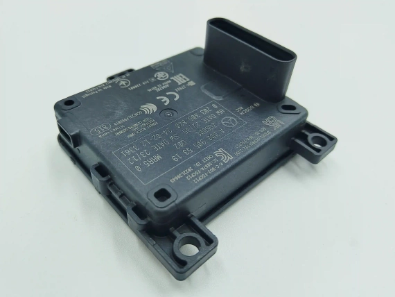 Nowy A0009055319 Radar Mercedes W167 W118 910 AMG