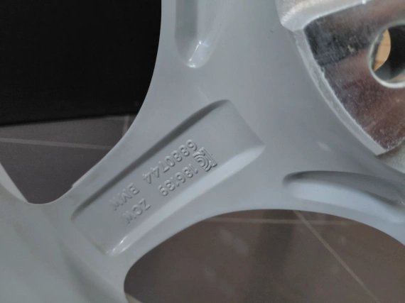 6880744 New 19" Spare Tire BMW G05 X5 G06 X6 G07