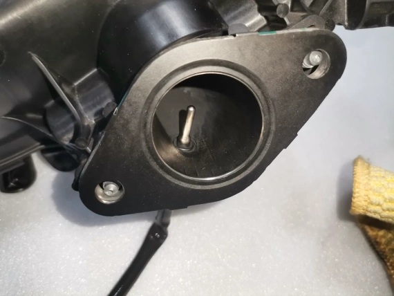 8596905 Mostek dolotowy sterowania klapami układu ssącego BMW F45 216d X1 F48 X2 F39 16d