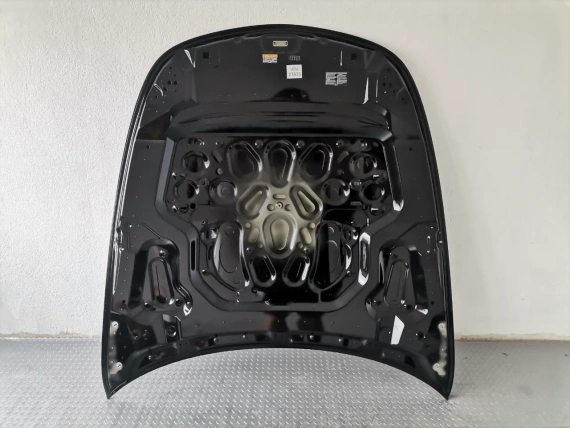 Neue Fronthaube für Mercedes SL 63 AMG R232 W232