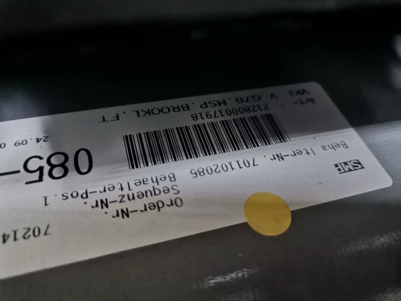 Nowy przedni zderzak USA BMW G70 7 M Sport Shadow