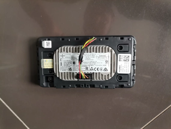 Индукционно Зарядно Телефон BMW G20 G21 G30 G32 G05 G11 G14 A66