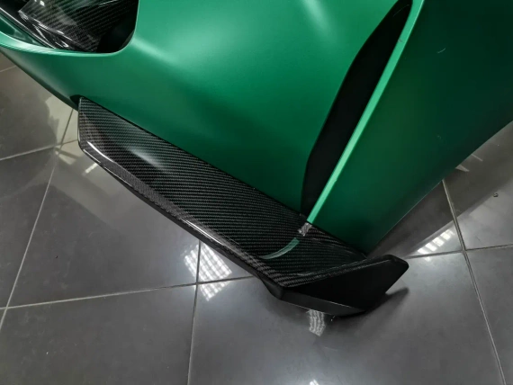 New front bumper set for BMW M4 G82 G83 CS Carbon