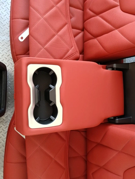 Neue Innenausstattung BMW XM X8 G09 Individual Car