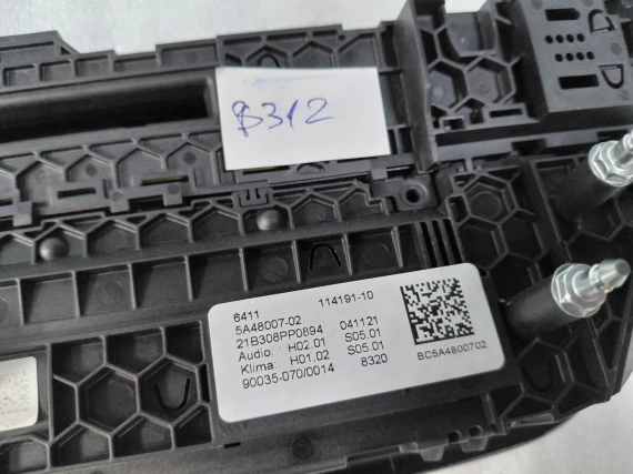 Нов 5A48007 Климатик Аудио Панел BMW G30 G31 Ceramic