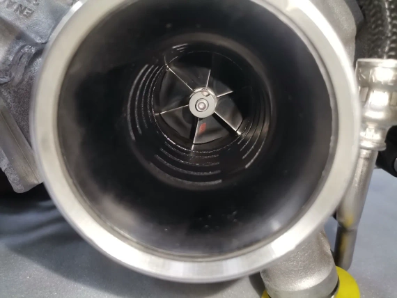 8471063 BMW G60 520d 520dX 523d B47P B47D20B TURBO