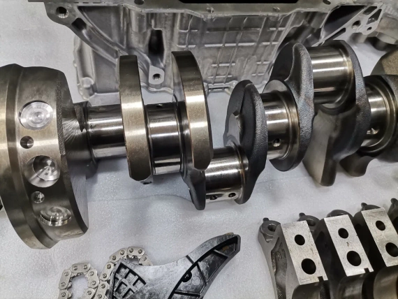 812km Like New Set Block Shaft Pistons S63B44B M5