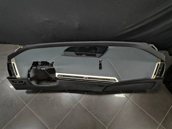 NEU Armaturenbrett BMW IX I20 Dunkelgrau Leder