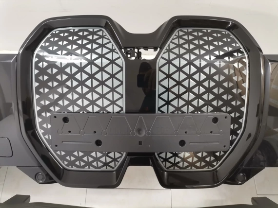 Zderzak Przedni BMW IX I20 M pakiet Zestaw A04