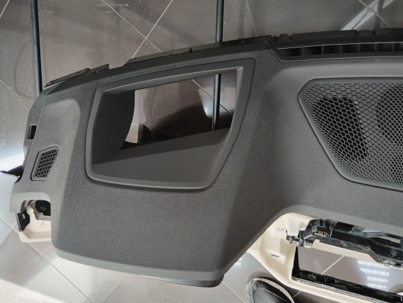 НОВО Арматурно Табло BMW 3 G20 G21 G22 G23 G26 i4 - HUD - ОРИГИНАЛНО