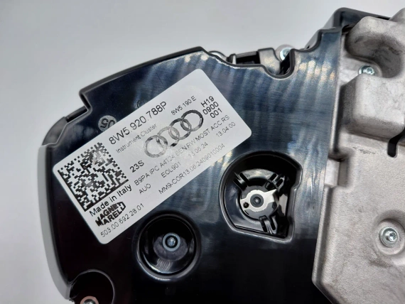 8W5920788P Nowy Licznik Audi RS4 8W B9 RS5 F5