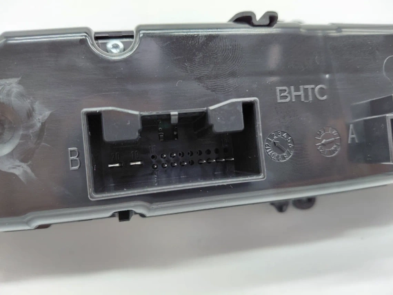 8W0820043BN New AC Control Panel Audi A4 RS4 A5 RS