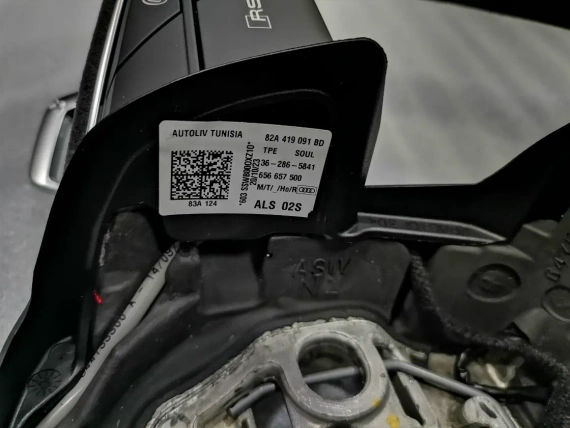 НОВ 82A419091BD OE RS волан Audi Alcantara RS3 A3