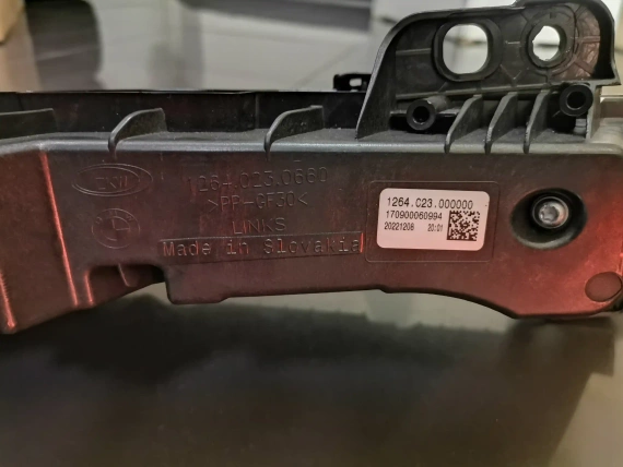 New Left Upper Headlight BMW G70 i7 Crystal Swarovski 9879935