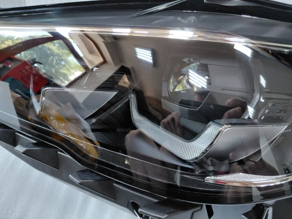 5А27981 Nowy lewy lampa Full LED BMW G05 X5 G06 X6