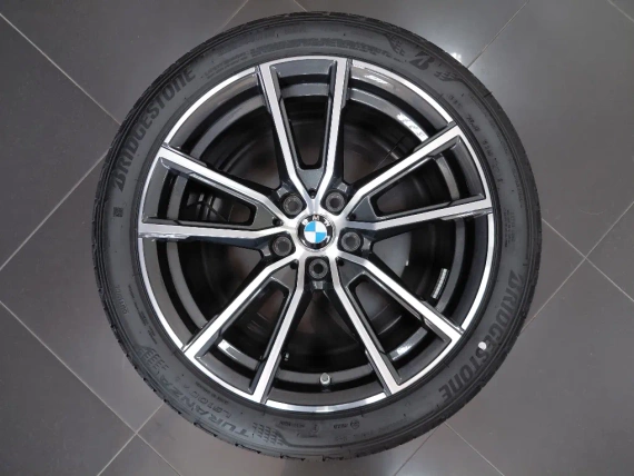 18" джанти BMW Style 780 Гуми RDC G20 G21 G22 G23