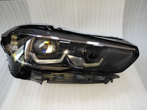 5А27986 Нов ОЕ Десен Фар Full LED BMW G05 X5 G06