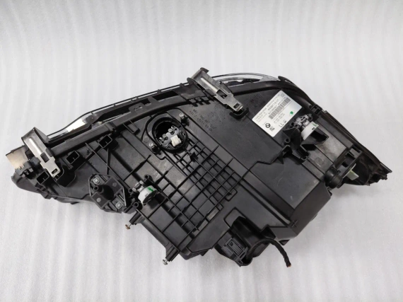 8499119 Lewy Lamp Full LED LED BMW G30 G31 M5 USA