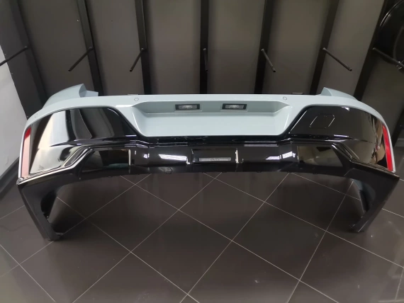 Rear Bumper BMW 7 i7 G70 M Package Shadow Kit - A17