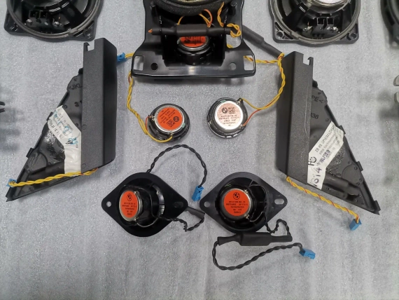 Neues Kit Harman Kardon HK Lautsprecher Satz Amp RAM BMW 7 G11 G12 Original