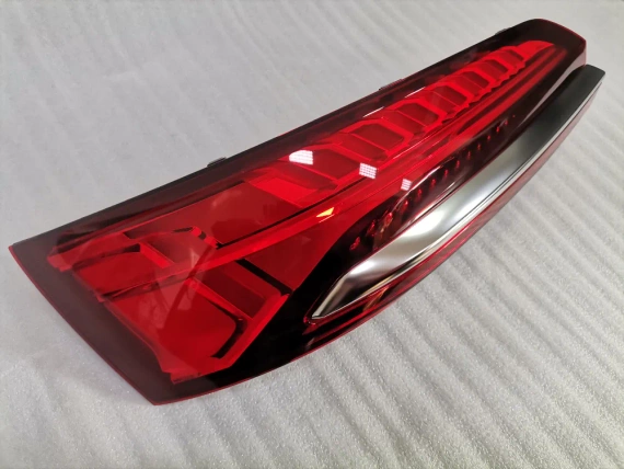 4M0945075B Нов LED Ляв Стоп Audi Q7 SQ7 4M Facelif