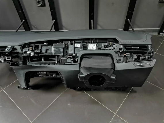 NEW Dashboard BMW X1 U11 Black Leather RHD