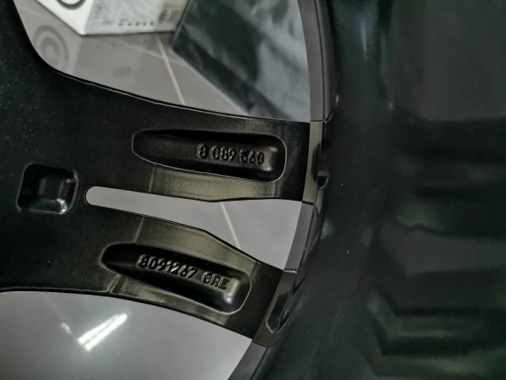 19 Zoll BMW Felgen Stil M812 Reifen Sensoren BMW M5 F90 M8 F91 F92 F93